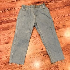 LE LIS, size 30, light denim, never been warn.